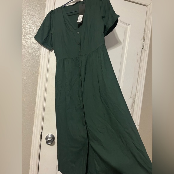 Disturbia Dresses & Skirts - Disturbia Midi Dress Size M